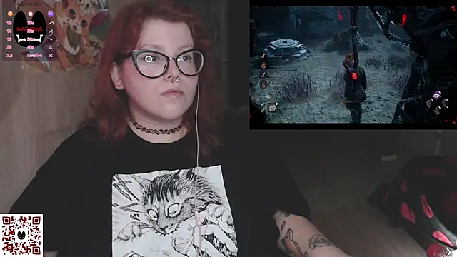 Snapshot of MONAMAYBE chatting on 11.18.25 MONAMAYBE online show from 11.18.25