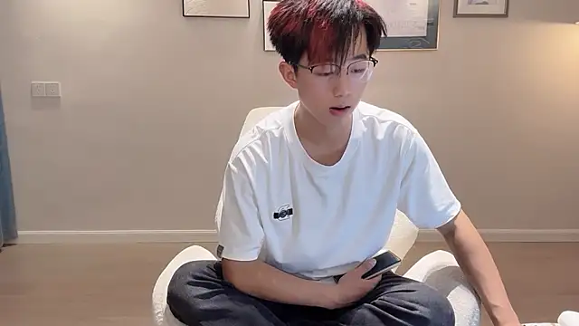 STxuguanhan online show from 10.01.25