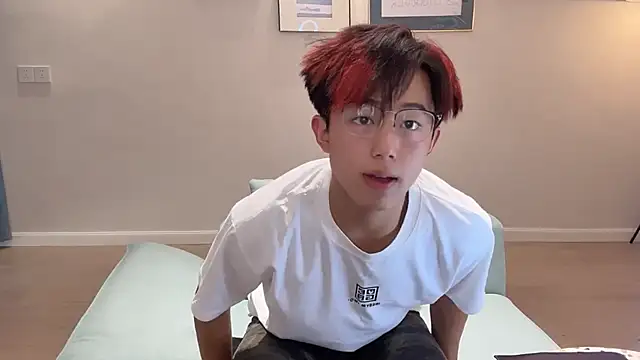 STxuguanhan online show from 10.11.25