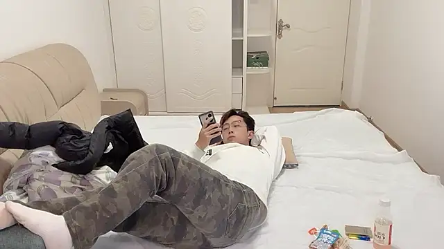 STxuguanhan online show from 12.02.25