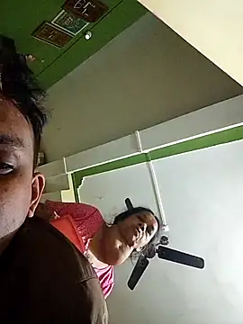 Nihaal17 online show from 10.04.25