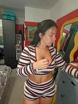 Filthymaddymilfy25 online show from 05.15.26