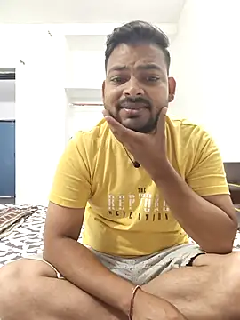 Snapshot of xyz-indian chatting on 10.12.25 xyz-indian online show from 10.12.25
