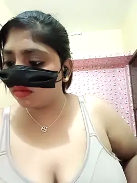 Snapshot of tamilrohini chatting on 10.07.25 tamilrohini online show from 10.07.25