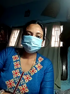 Snapshot of Mast-Haseena chatting on 11.30.25 Mast-Haseena online show from 11.30.25