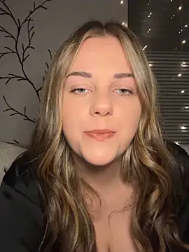 ItsLxsa online show from 09.28.25