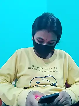 DivyaBhabhi69xh online show from 12.20.25