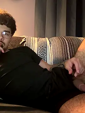 Snapshot of bigbrownpleasure chatting on 09.22.25 bigbrownpleasure online show from 09.22.25