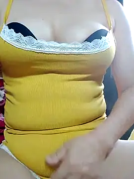 YuchengLy online show from 10.24.25