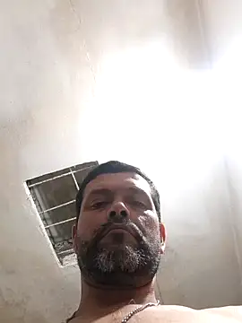 Snapshot of pittivm chatting on 12.17.25 pittivm online show from 12.17.25