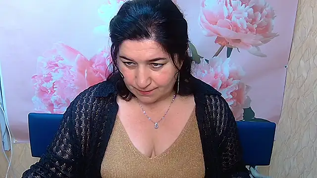 Snapshot of BridjetTur chatting on 09.26.25 BridjetTur online show from 09.26.25
