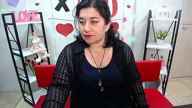 Snapshot of BridjetTur chatting on 09.30.25 BridjetTur online show from 09.30.25