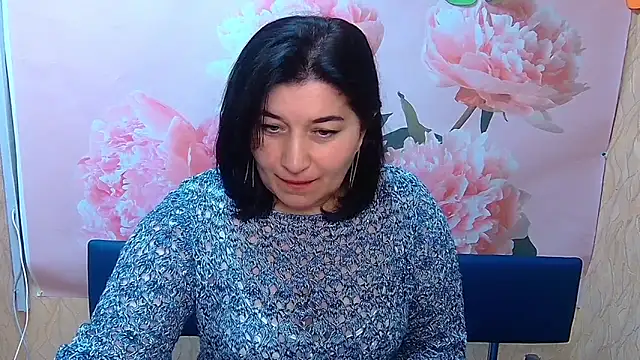 Snapshot of BridjetTur chatting on 10.01.25 BridjetTur online show from 10.01.25