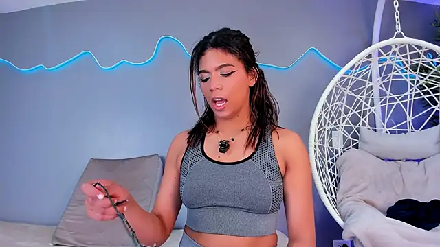 AlinaSweett  online show from 11.25.25