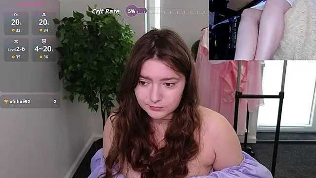 Snapshot of yumedream_ chatting on 09.18.25 yumedream online show from 09.18.25