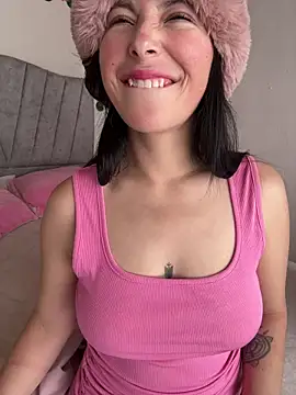 Mia salinass online show from 02.20.26