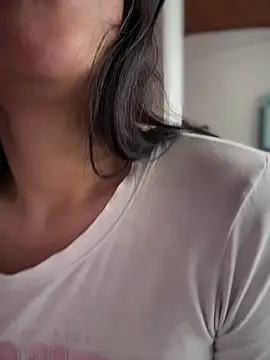 Mia salinass online show from 03.30.26