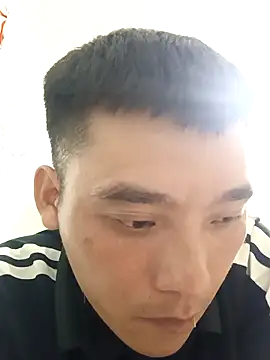 Snapshot of Chao_xxx chatting on 09.18.25 Chao xxx online show from 09.18.25