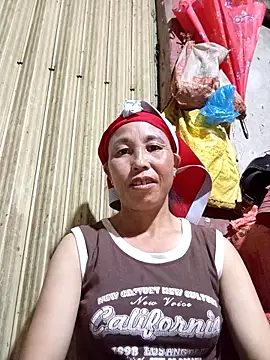 Snapshot of me-cute chatting on 09.16.25 me-cute online show from 09.16.25