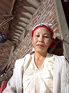 Snapshot of me-cute chatting on 09.20.25 me-cute online show from 09.20.25