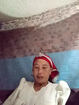 Snapshot of me-cute chatting on 11.05.25 me-cute online show from 11.05.25