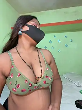 Shneeha le online show from 04.12.26