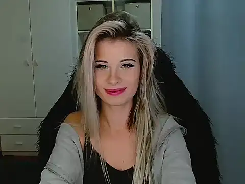 KristineGlow online show from 11.17.25