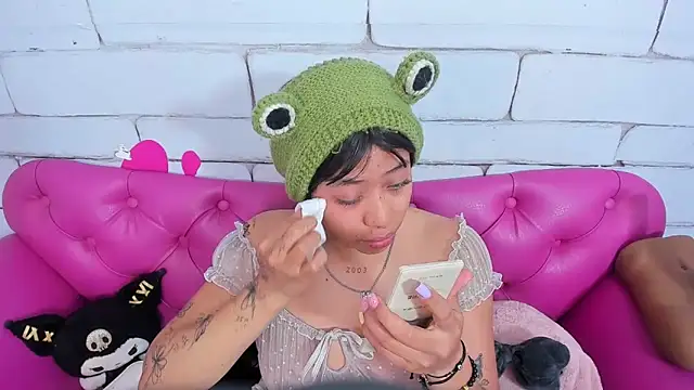 SafiroAgataaa online show from 11.12.25