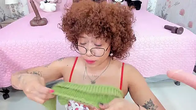 SafiroAgataaa online show from 03.04.26