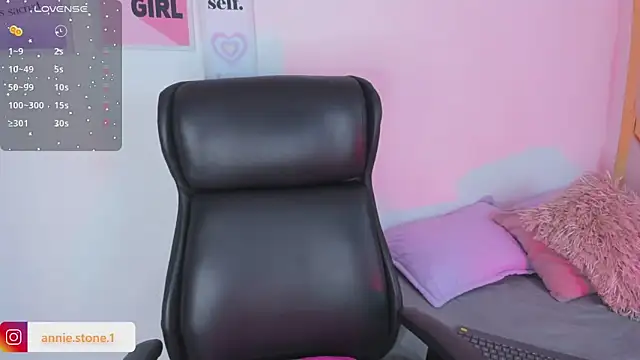 AnniEsstone online show from 02.22.26