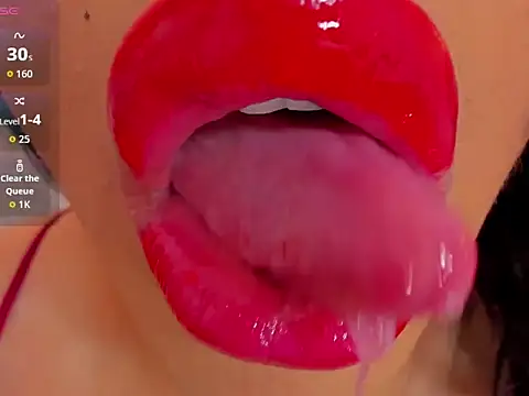 Snapshot of sweet_Elizabeth chatting on 05.15.26 sweet Elizabeth online show from 05.15.26