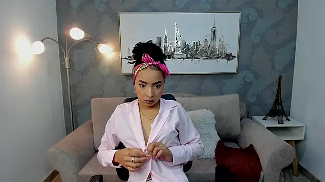 Lucia jane online show from 03.05.26