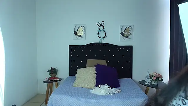 SammySmall F w online show from 12.15.25