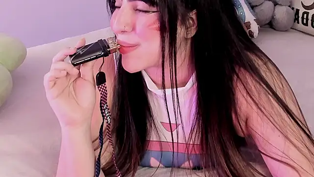 Snapshot of Camila_Matinez_ chatting on 09.26.25 Camila Matinez online show from 09.26.25