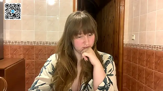 MaroonMoon  online show from 10.24.25