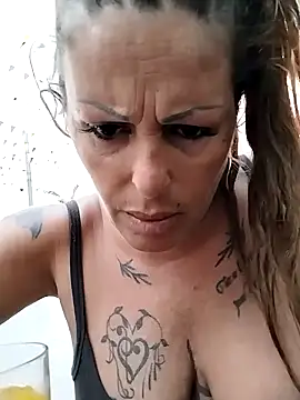 canariamorbosa online show from 09.24.25