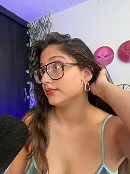 Avelyne online show from 03.20.26