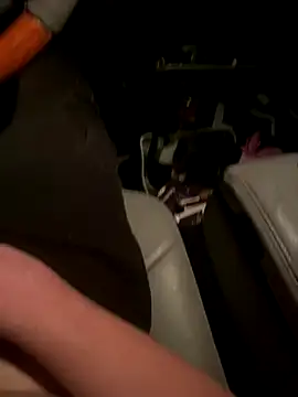 Snapshot of Unknownstepbrother chatting on 10.01.25 Unknownstepbrother online show from 10.01.25