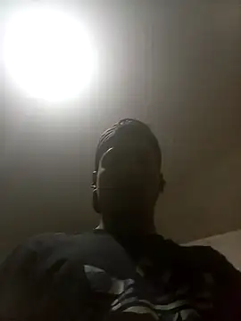 Bebicho14 online show from 10.05.25