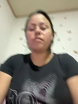 Snapshot of camila-titis chatting on 05.03.26 camila-titis online show from 05.03.26
