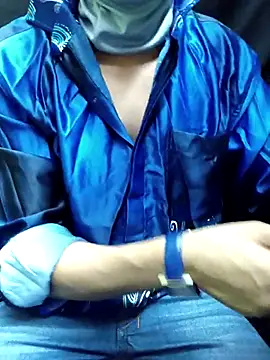 chocolate alone online show from 11.05.25