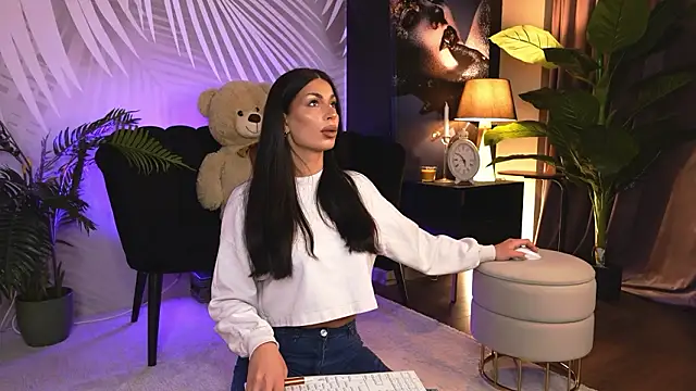 EvaRhea online show from 02.18.26