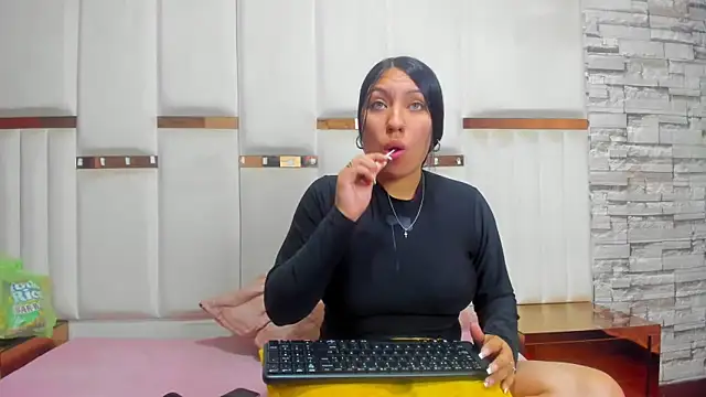 ClioandDemeteer online show from 10.01.25