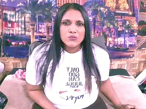 IndianSexyLady4u online show from 10.23.25