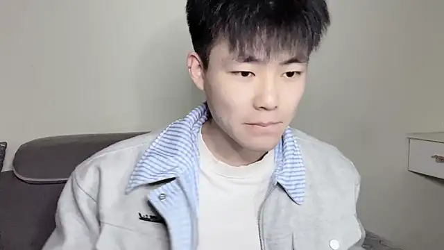 xiaoyang5200 online show from 11.12.25