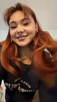 LunaMillie online show from 01.11.26