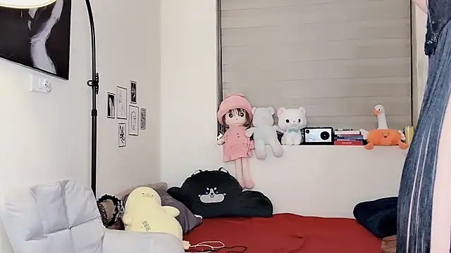 Snapshot of MaiLiiil chatting on 02.03.26 MaiLiiil online show from 02.03.26