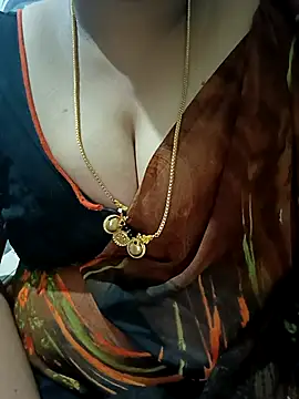 Geetha227 online show from 04.15.26