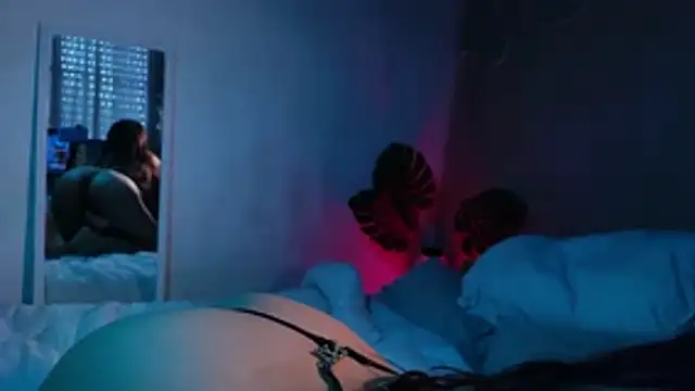 Snapshot of Jess_tattoo11 chatting on 12.15.25 Jess tattoo11 online show from 12.15.25