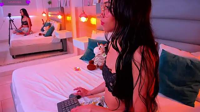 miyu lu online show from 09.30.25